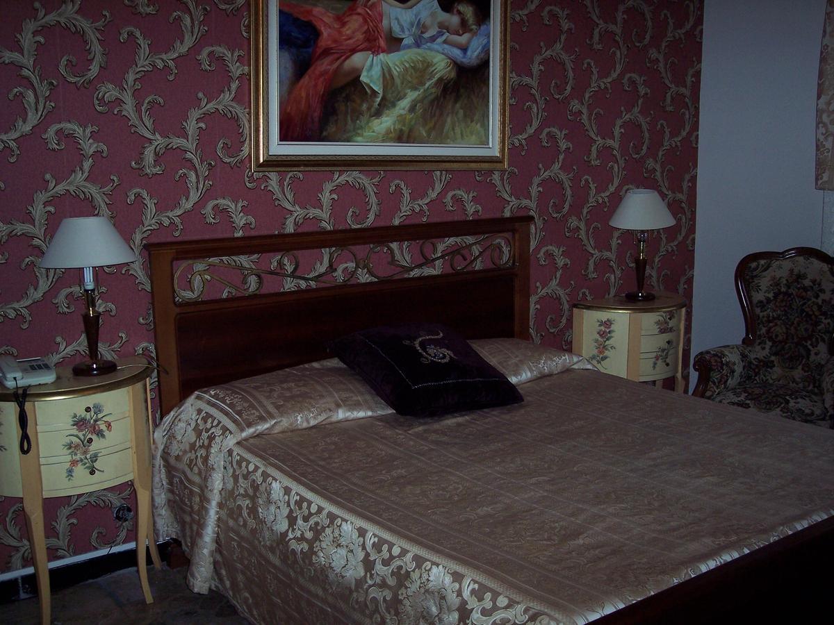 Hotel Royal Alessandria Exterior foto